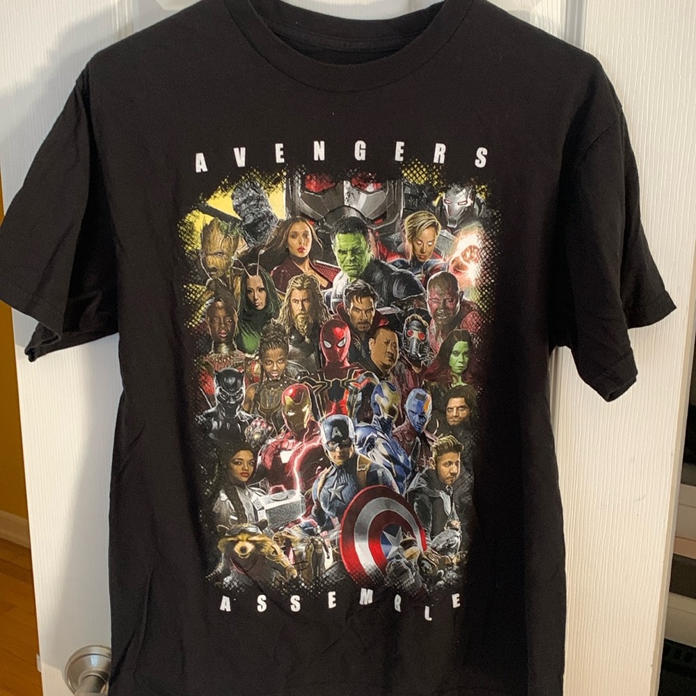 Avengers Endgame black tshirt, Men’s med
